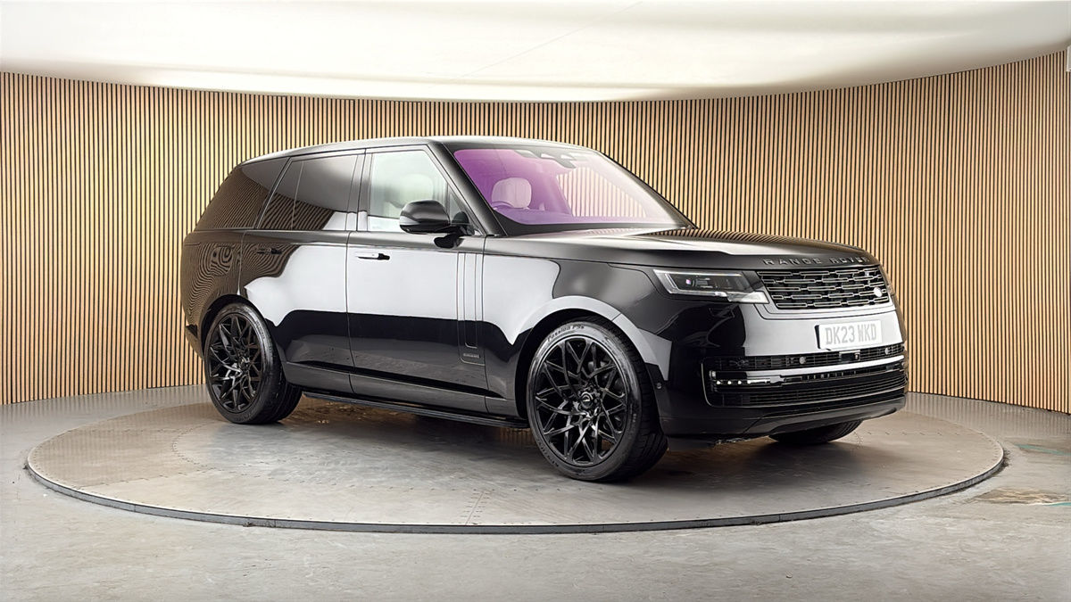 More views of Land Rover Range Rover
