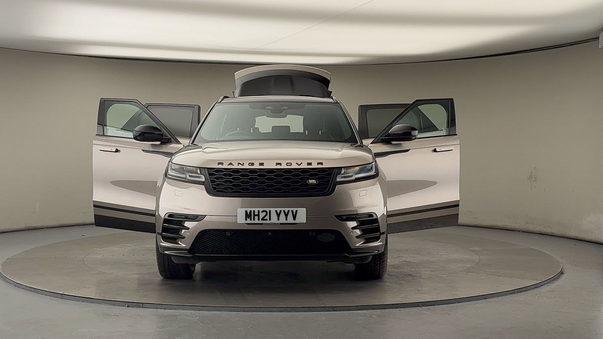 More views of Land Rover Range Rover Velar