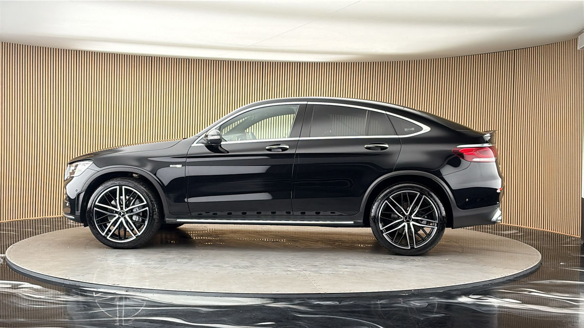 More views of Mercedes-Benz GLC