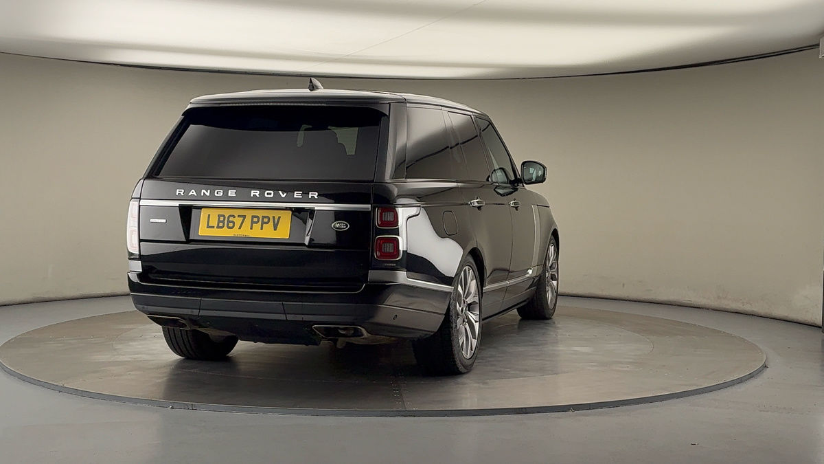 More views of Land Rover Range Rover