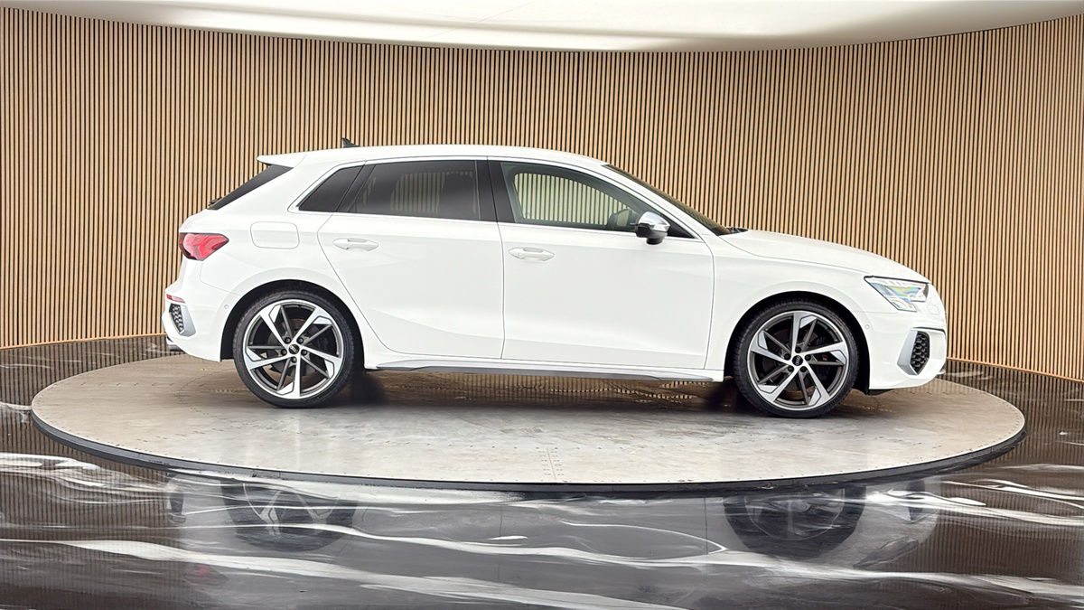 Audi S3 Image 16