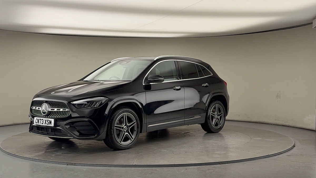 Mercedes-Benz GLA Image 20