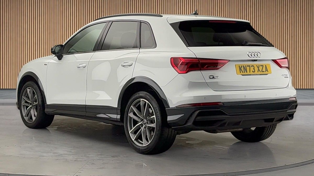 Audi Q3 Image 2