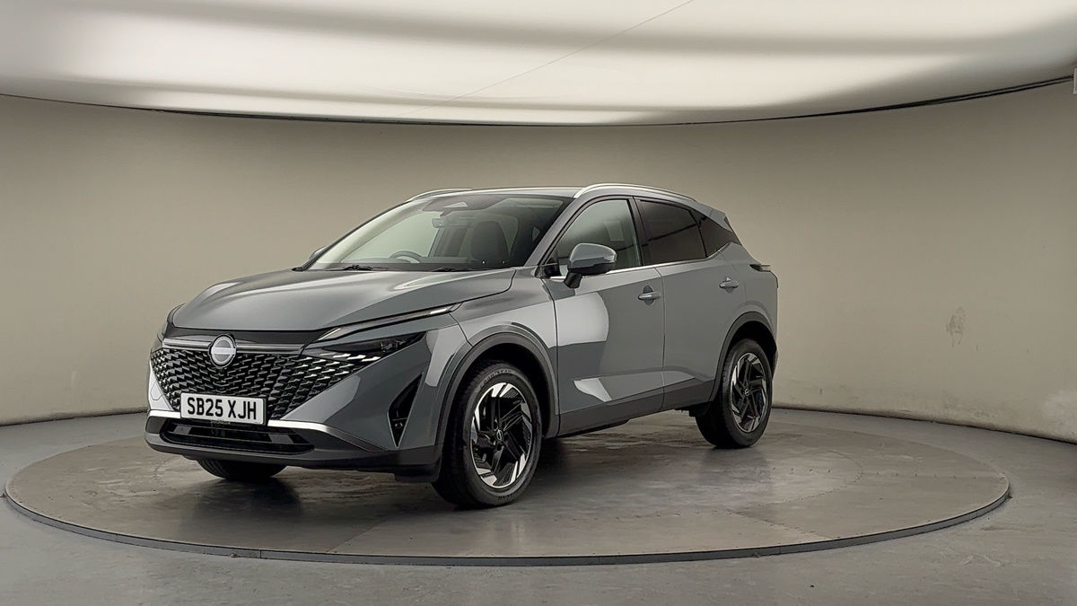 More views of Nissan Qashqai