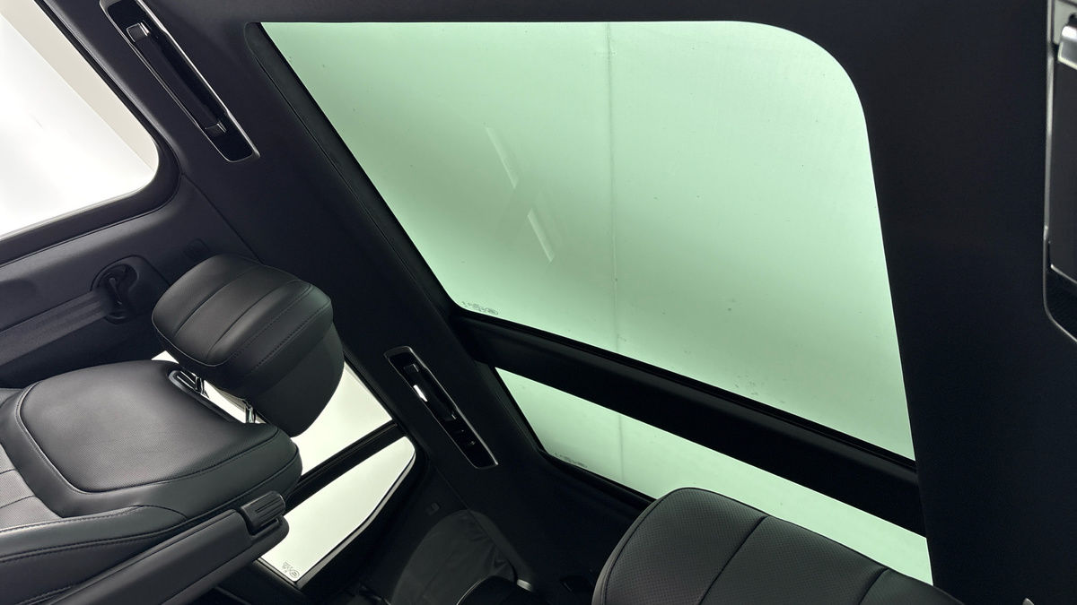 Land Rover Range Rover Image 6