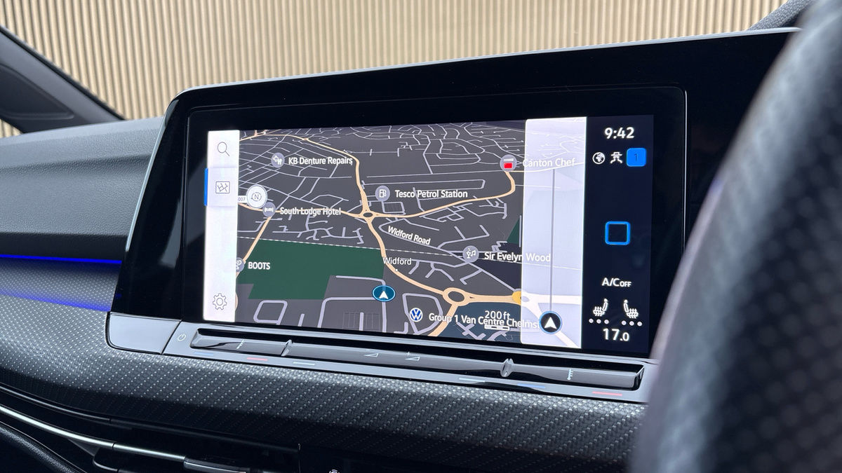 Volkswagen Golf Image 17
