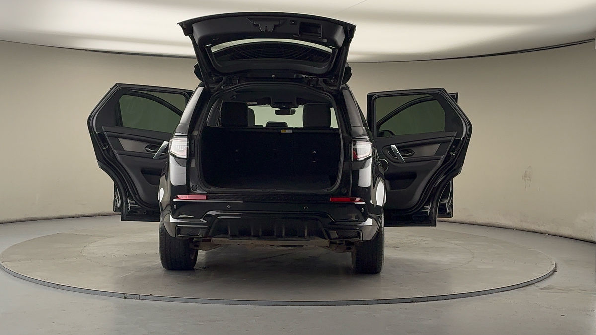 More views of Land Rover Discovery Sport
