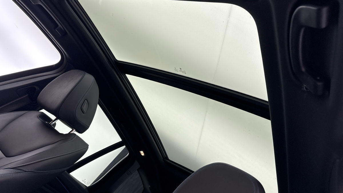 BMW iX3 Image 6