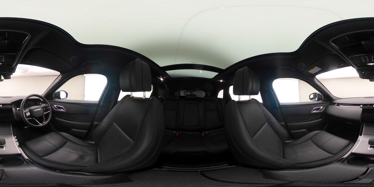 More views of Land Rover Range Rover Velar