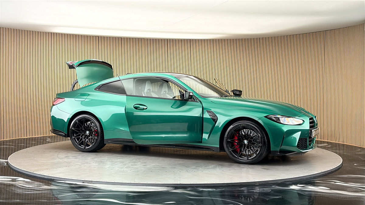 More views of BMW M4