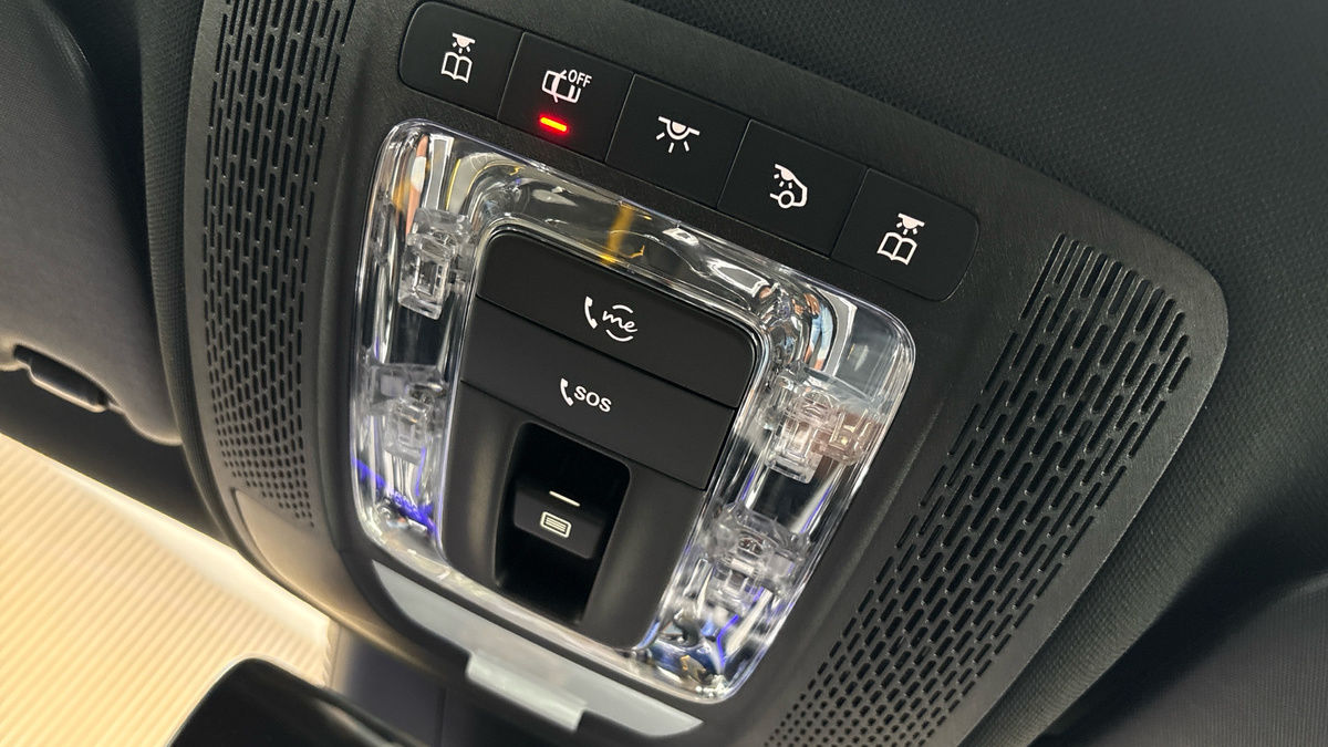 Mercedes-Benz A Class Image 26