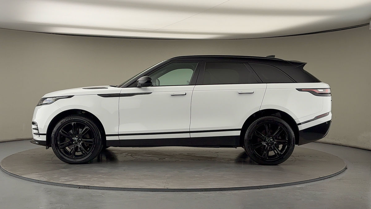 Land Rover Range Rover Velar Image 15