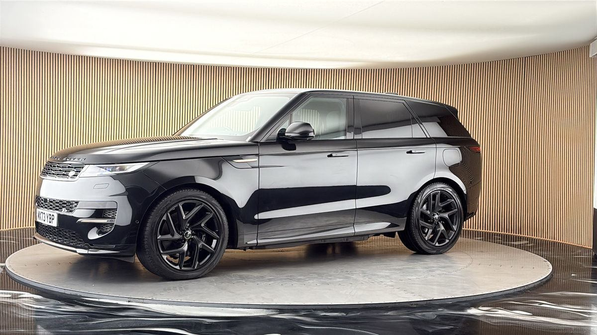 More views of Land Rover Range Rover Sport