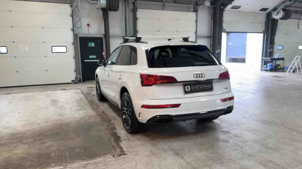 More views of Audi Q5