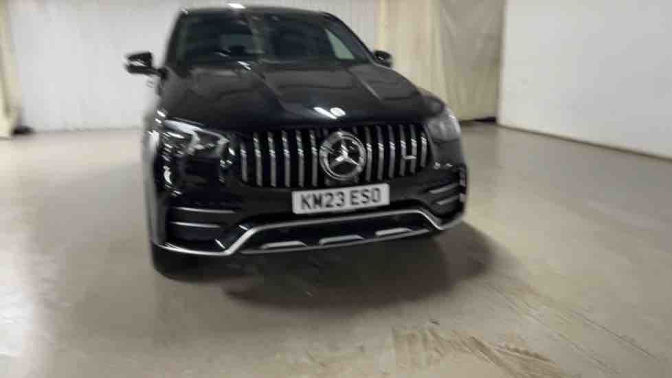 More views of Mercedes-Benz GLE