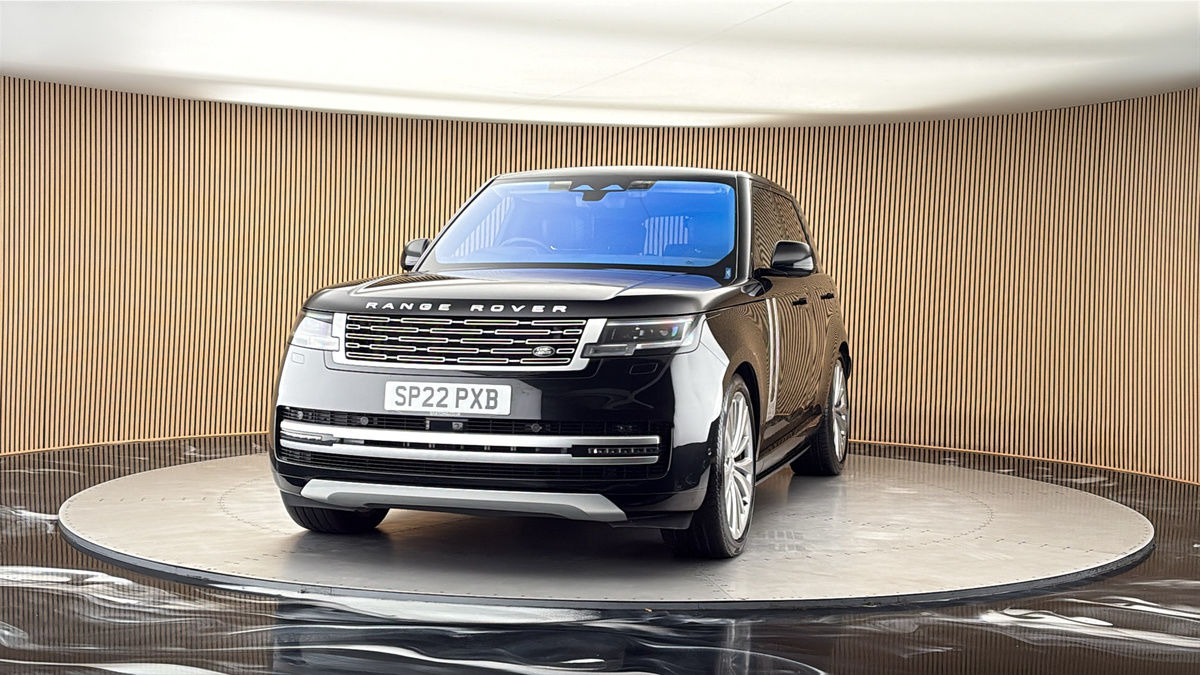 More views of Land Rover Range Rover