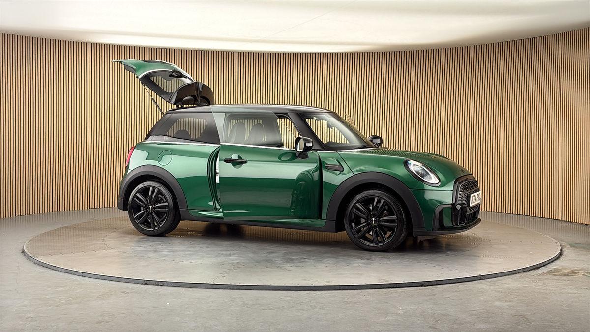 More views of MINI Hatch