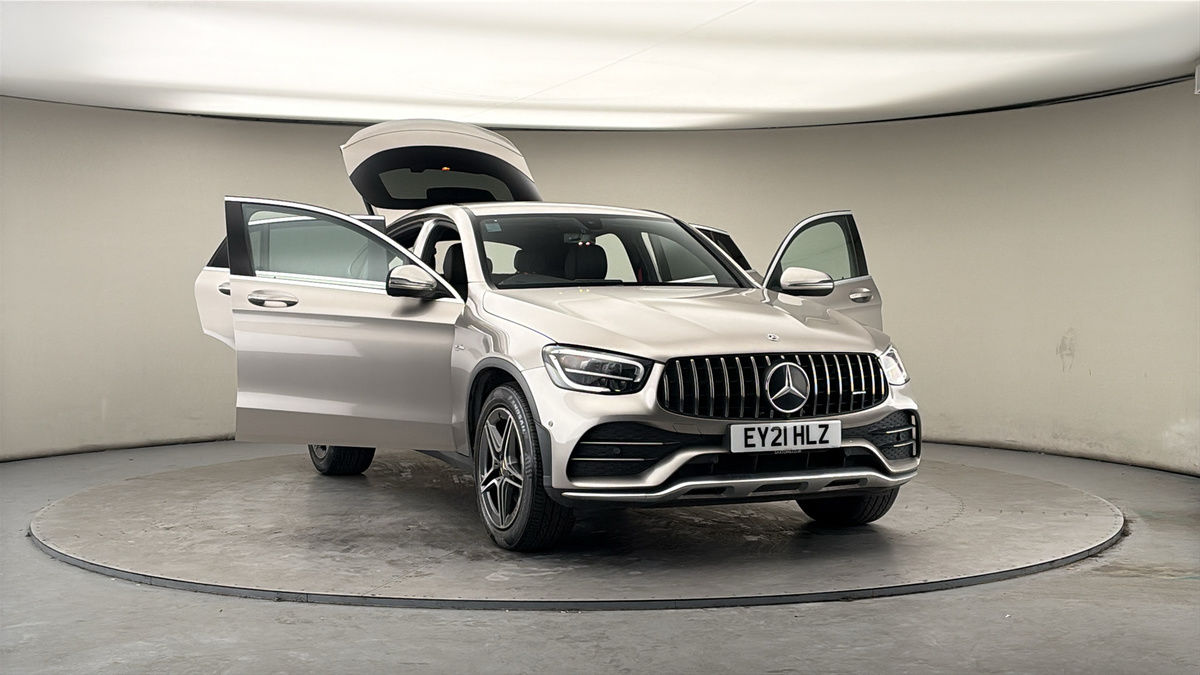 More views of Mercedes-Benz GLC