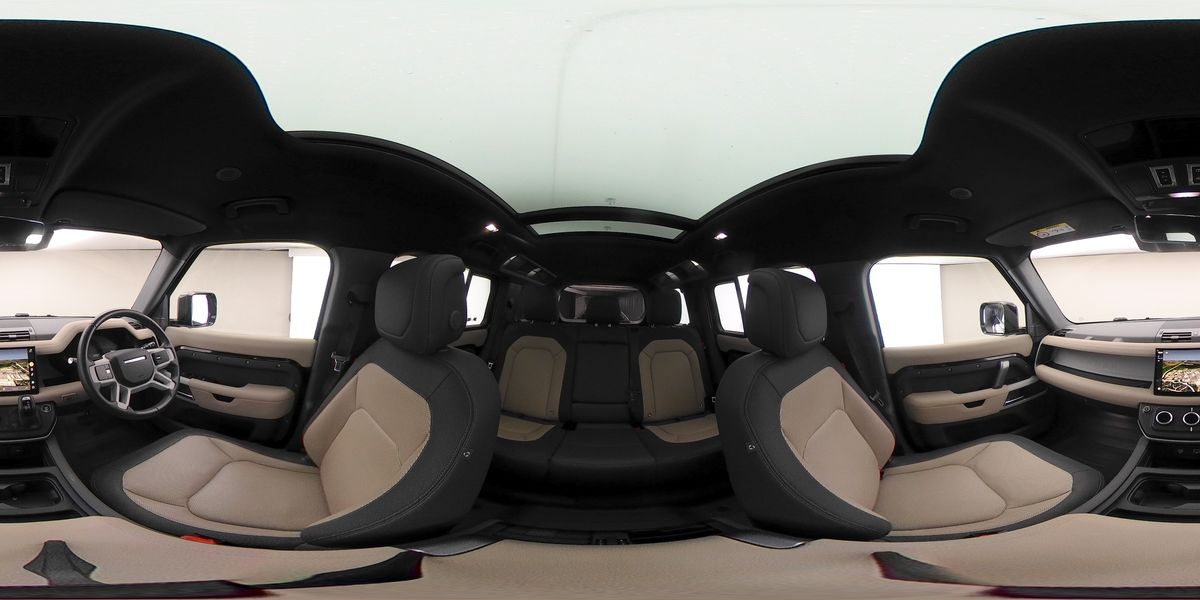 More views of Land Rover Defender 110