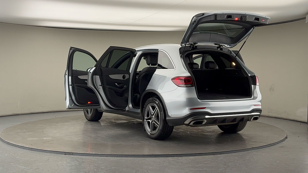 Mercedes-Benz GLC Image 23