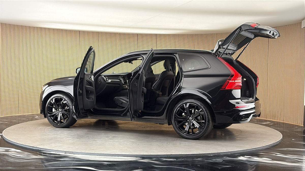 More views of Volvo XC60