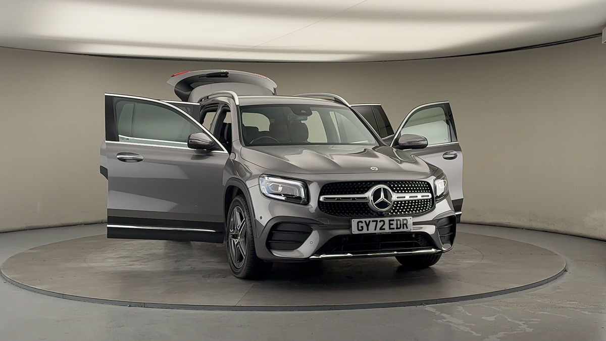 More views of Mercedes-Benz GLB