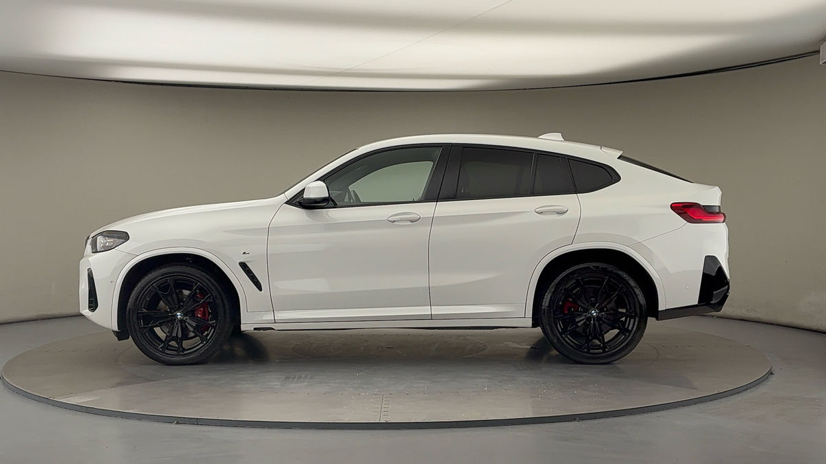 BMW X4 Image 15