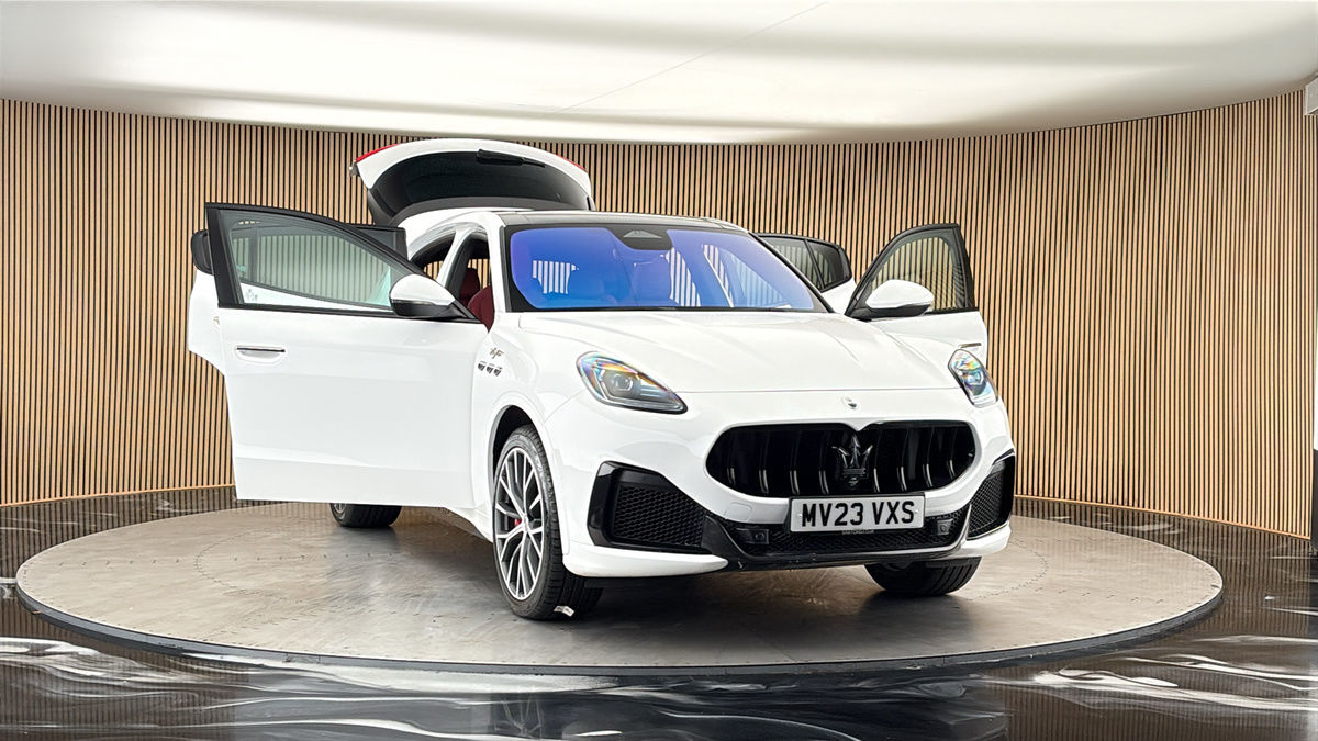 More views of Maserati Grecale