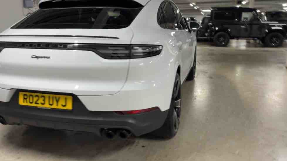 More views of Porsche Cayenne