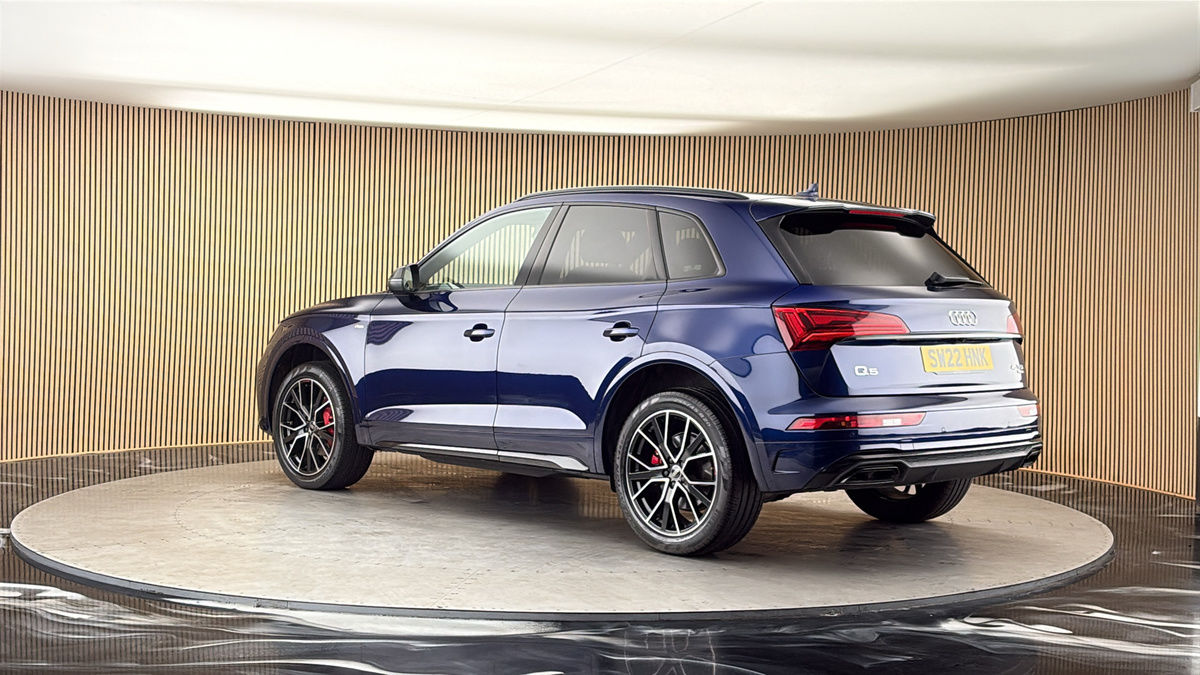 More views of Audi Q5