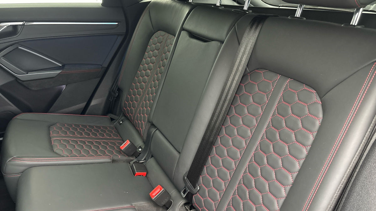 Audi RS Q3 Image 8