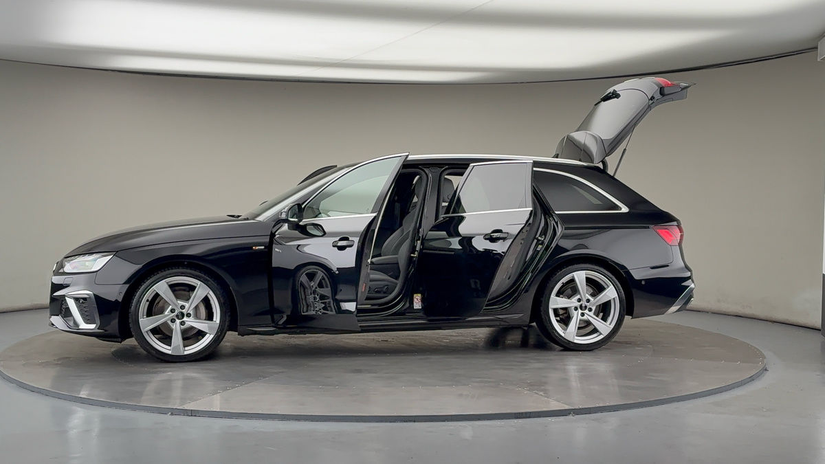 More views of Audi A4 Avant