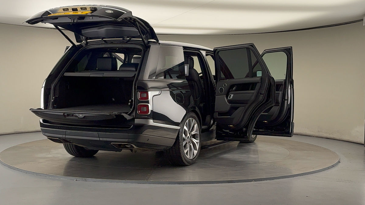 More views of Land Rover Range Rover