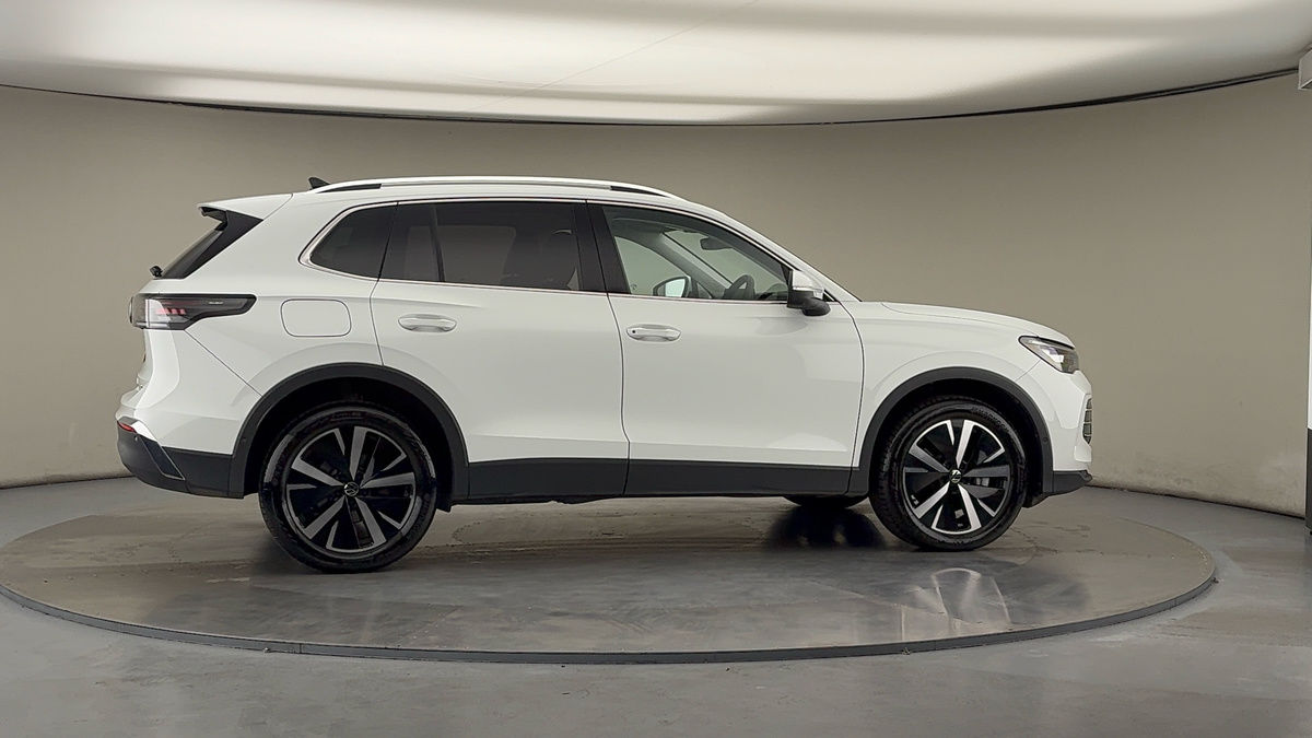 More views of Volkswagen Tiguan