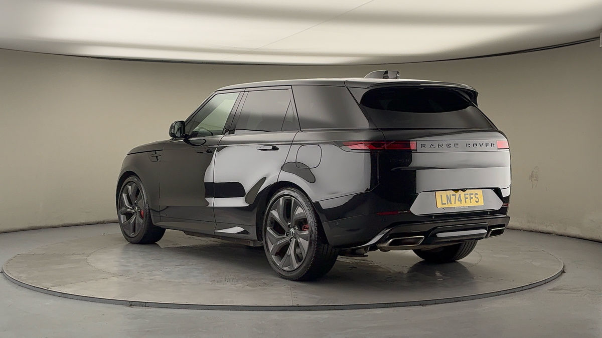 Land Rover Range Rover Sport Image 2