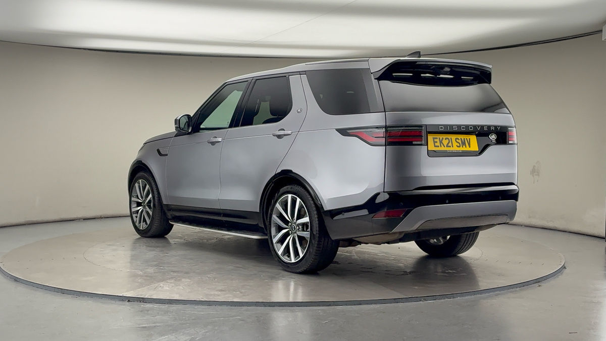 Land Rover Discovery Image 2
