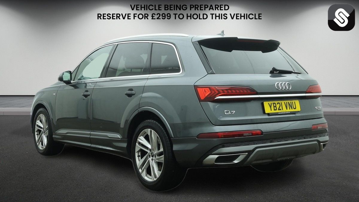 Audi Q7 Image 3