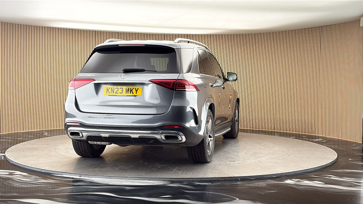 More views of Mercedes-Benz GLE