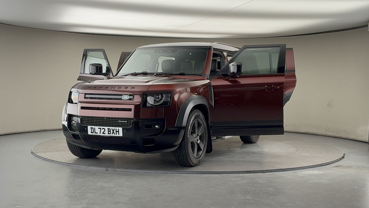 More views of Land Rover Defender 130