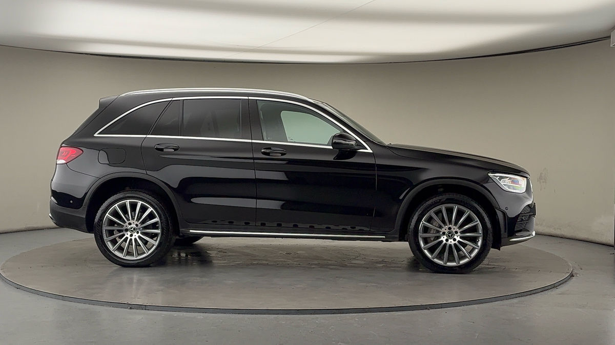 More views of Mercedes-Benz GLC