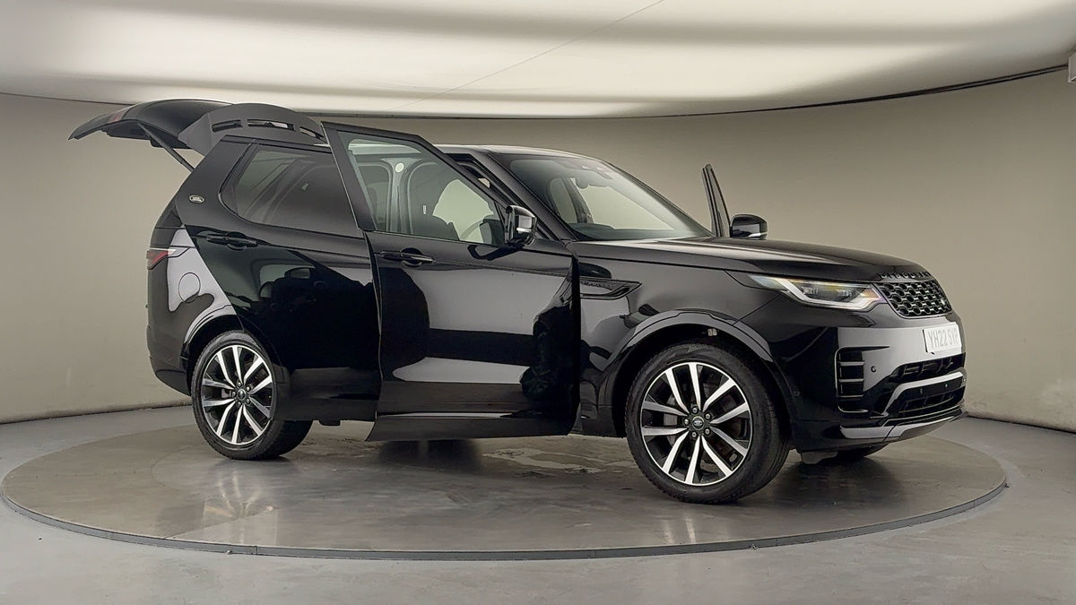 More views of Land Rover Discovery