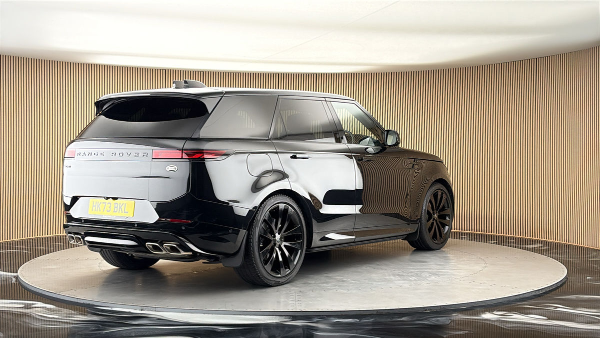 More views of Land Rover Range Rover Sport