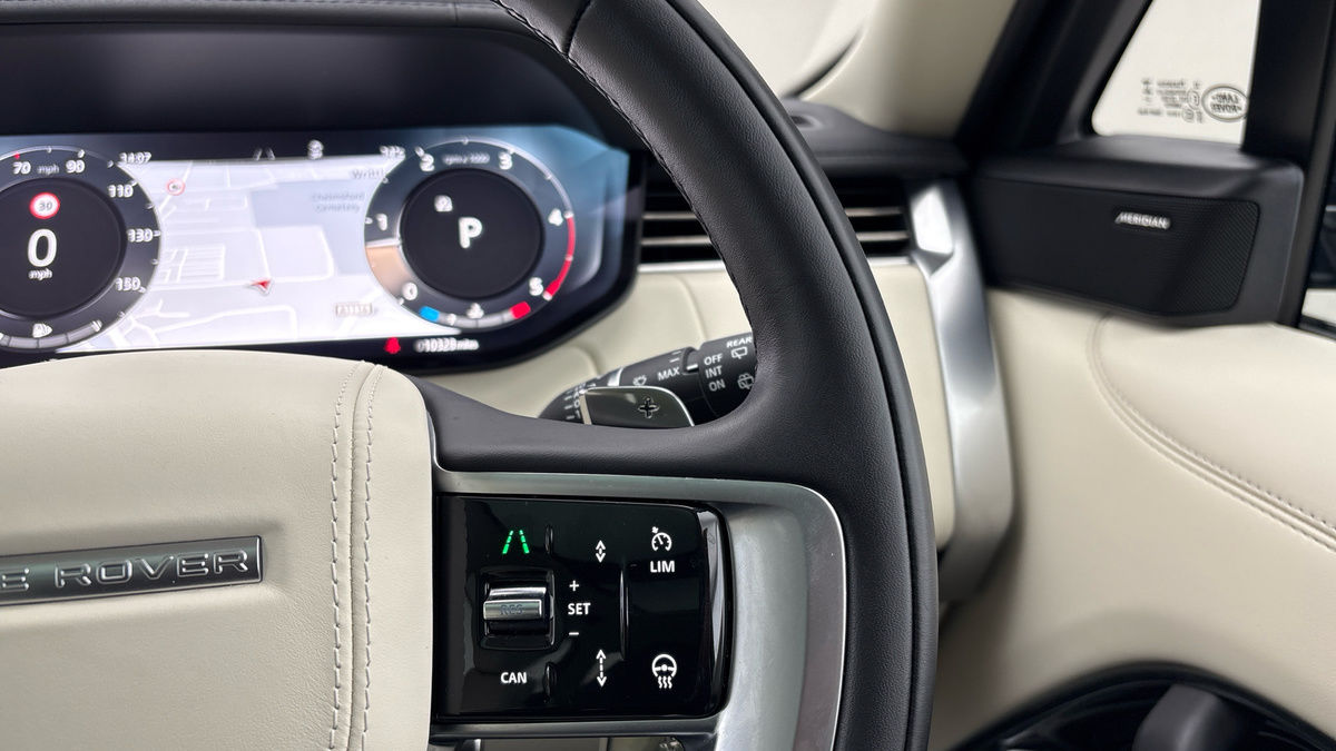 Land Rover Range Rover Image 14