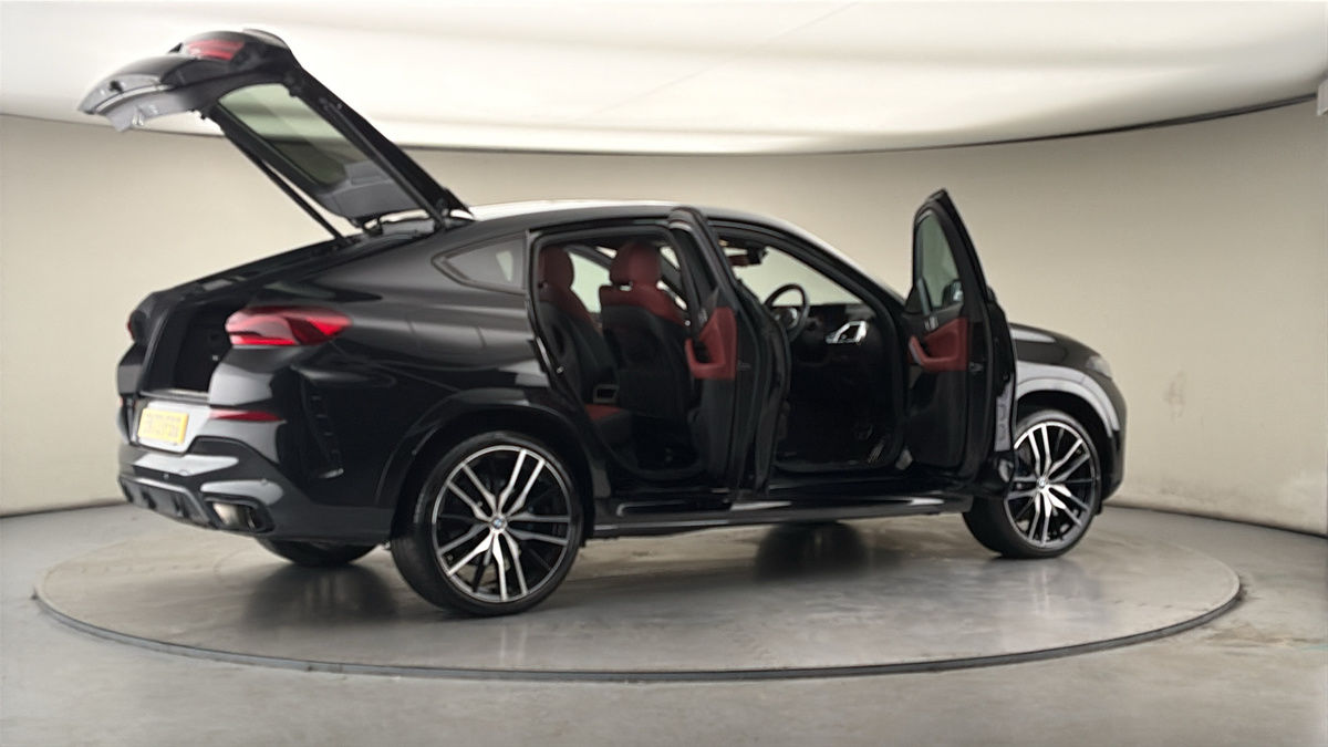 More views of BMW X6
