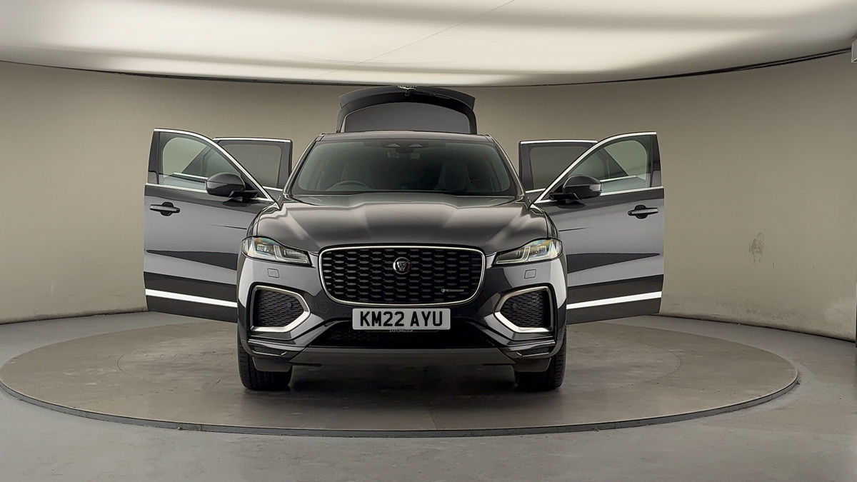 More views of Jaguar F-PACE