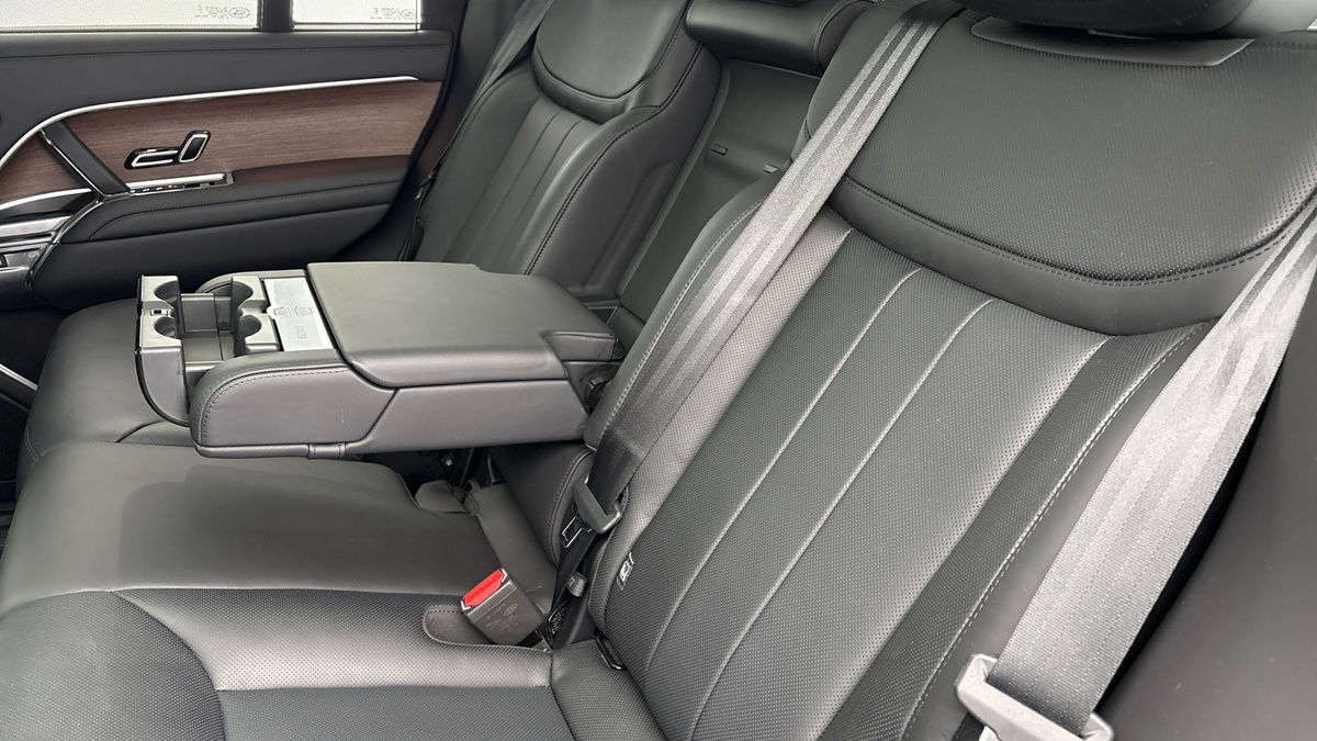 Land Rover Range Rover Image 9