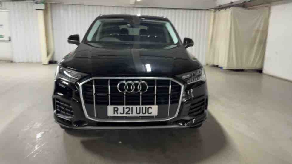 More views of Audi Q7