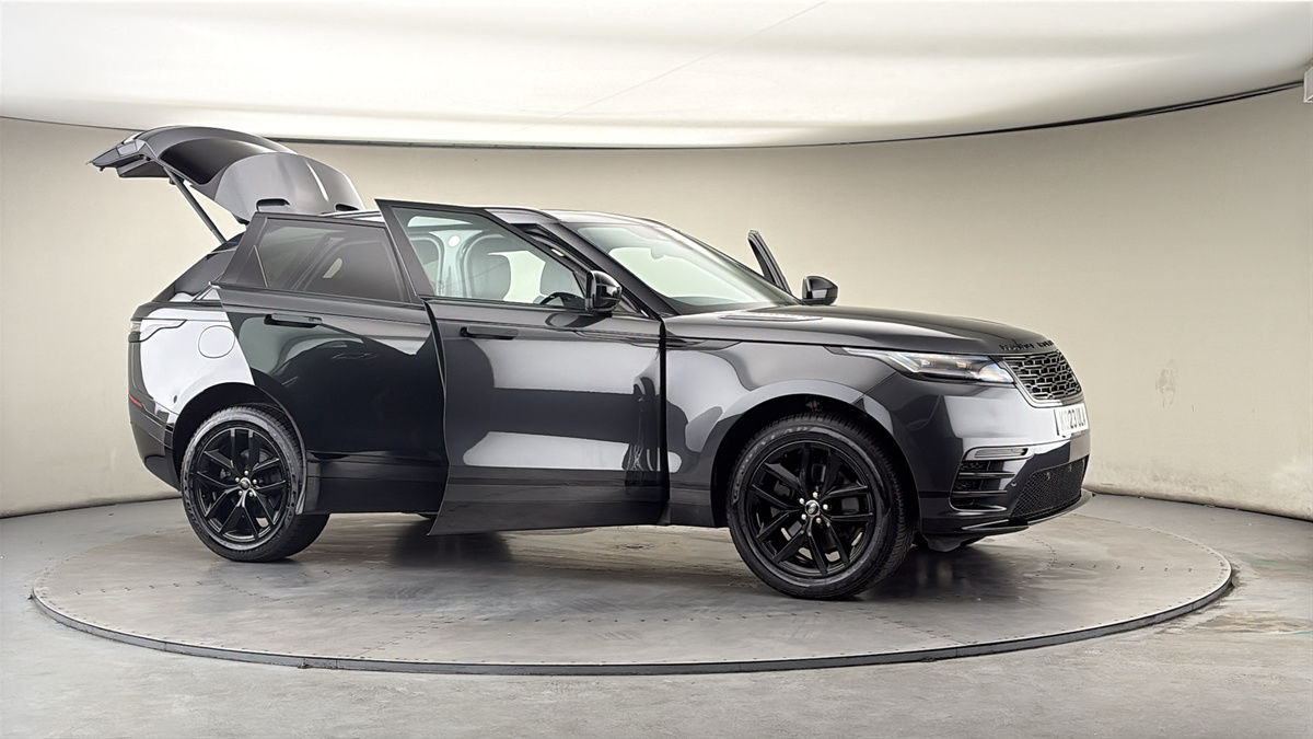 More views of Land Rover Range Rover Velar