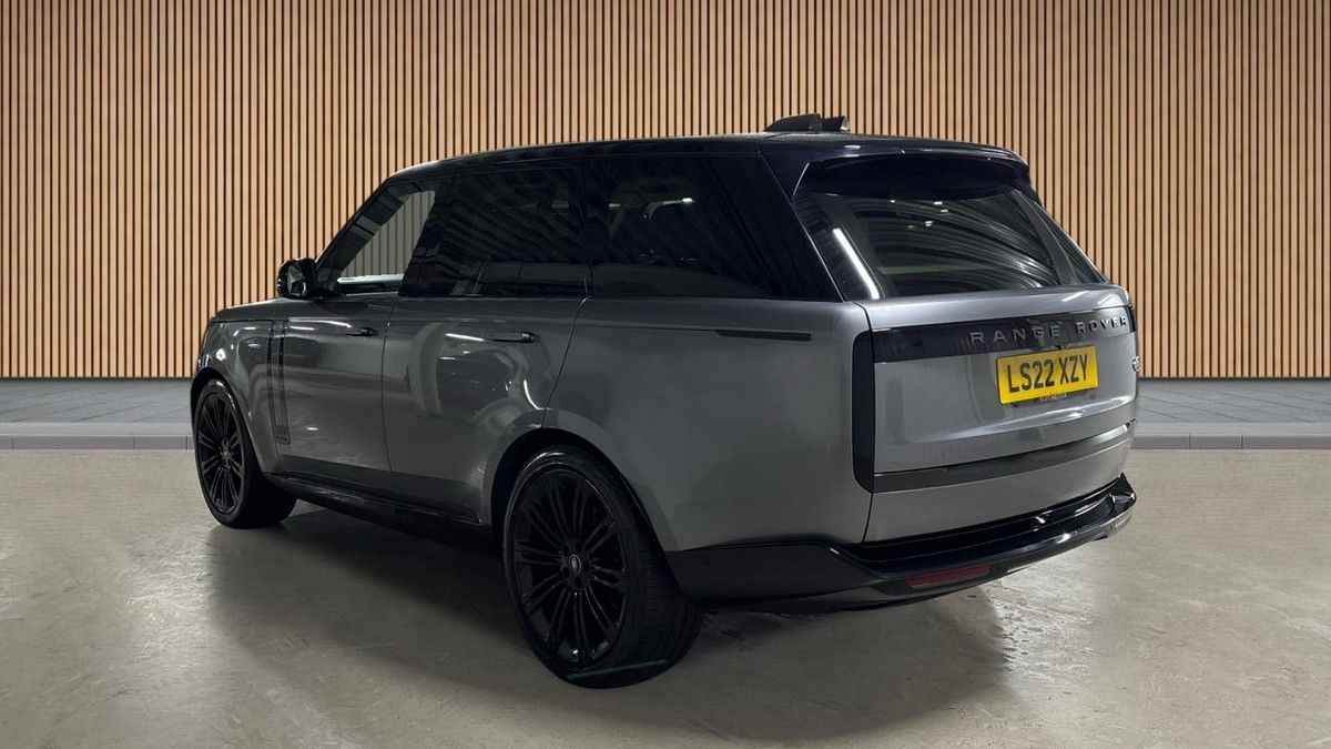Land Rover Range Rover Image 2