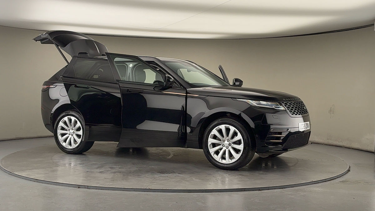 More views of Land Rover Range Rover Velar